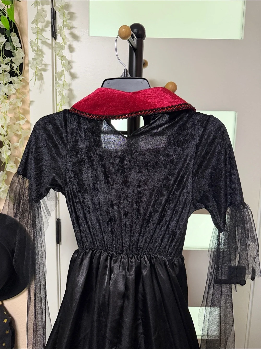 Kids Red and Black Vampire Princess Costume - Brand Unspecified